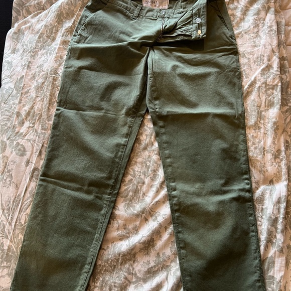 Frank & Eileen Wicklow - Picture 2 of 5